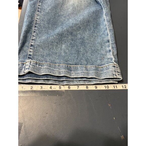 Lands End Womens Denim Capri Jeans Size 18W Relaxed Fit Mid Rise Stretch - Picture 10 of 16